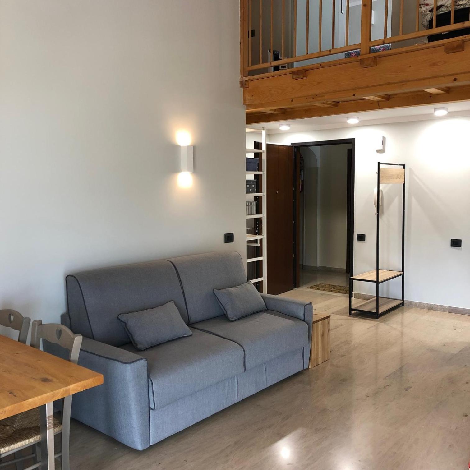 Seeblickwohnung Sirmione - Fronte Lago Mit Privatsteg エクステリア 写真